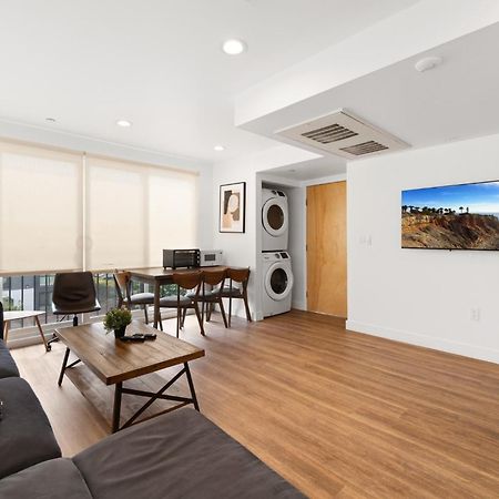 Modern Getaway In The Heart Of La Near Usc, Private Room With Share Living Room And Kitchen Los Angeles Extérieur photo