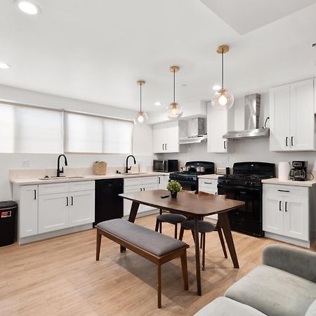 Modern Getaway In The Heart Of La Near Usc, Private Room With Share Living Room And Kitchen Los Angeles Extérieur photo
